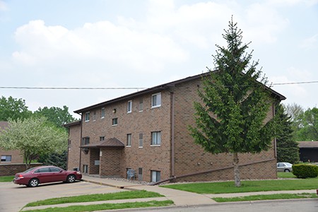 Pleasant View Apartments Dubuque Iowa 2 bedroom 1 bathroom